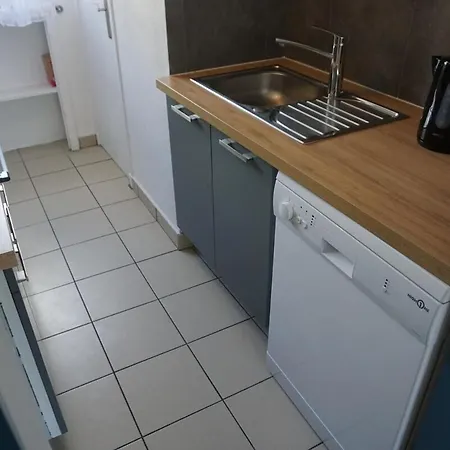 アパート 3 Bedrooms - Spacious And Friendly - City Center *