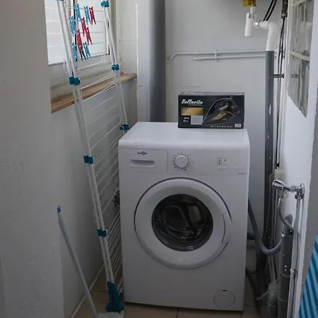 3 Bedrooms - Spacious And Friendly - City Center アパート